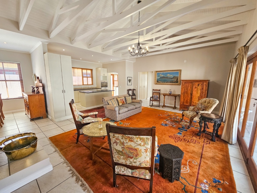 2 Bedroom Property for Sale in Whale Rock Gardens Western Cape